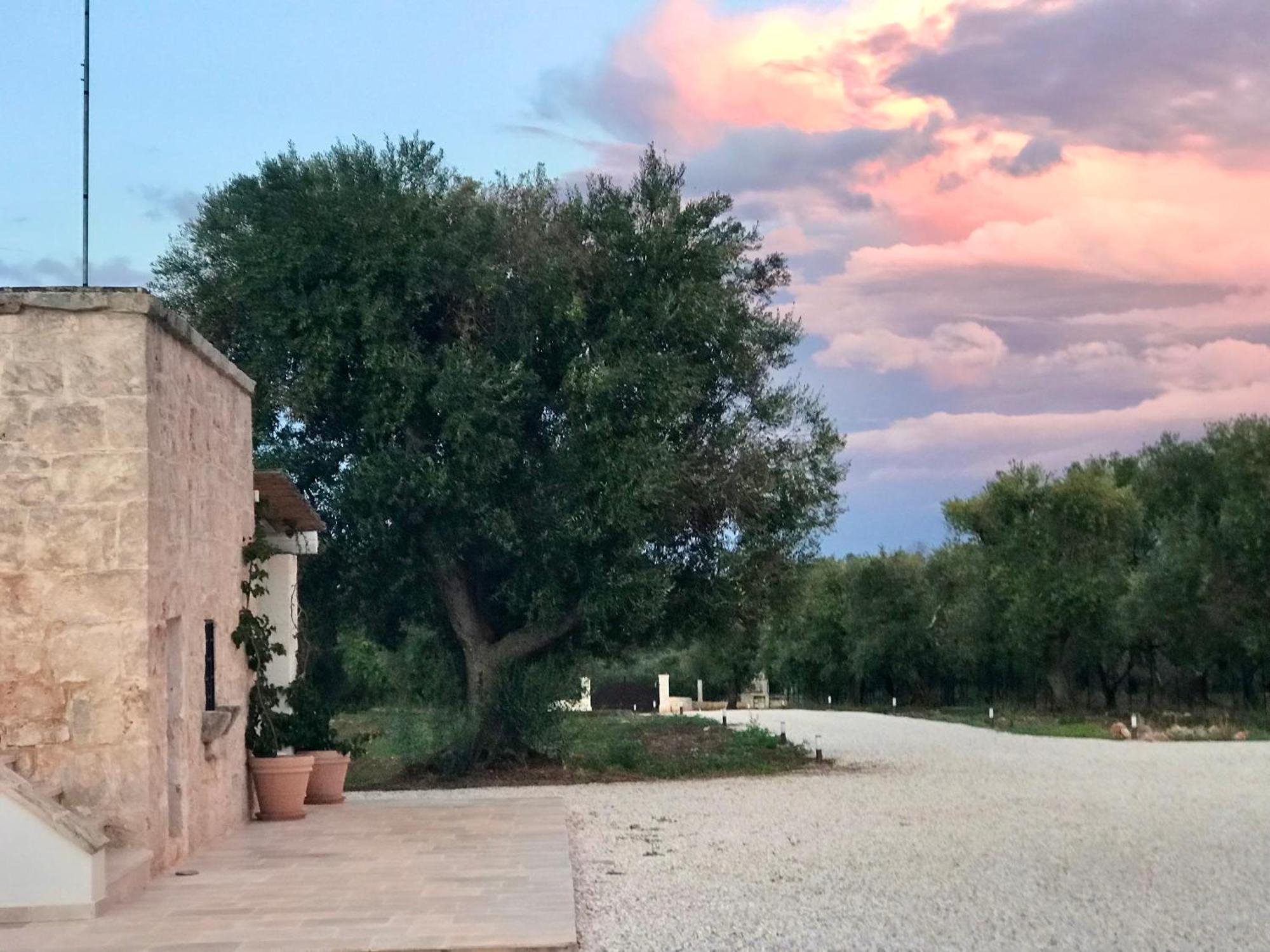 Tenuta La Pomona Ostuni Exterior foto